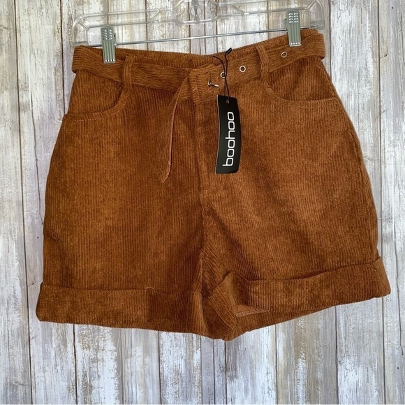 Boohoo Pants - NWT Boohoo Chunky Cord Belted Turn Up Shorts In Chocolate